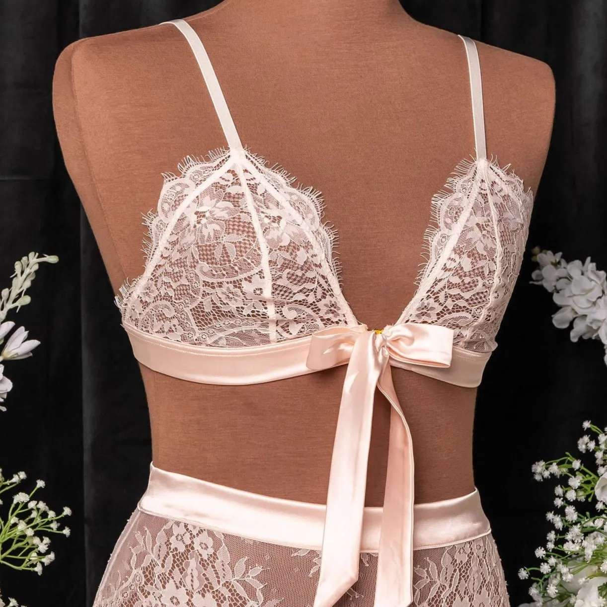 Eyelash Lace Bow Bralette - Champagne