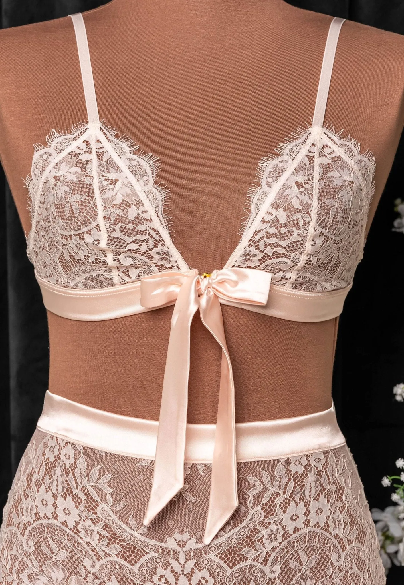 Eyelash Lace Bow Bralette - Champagne