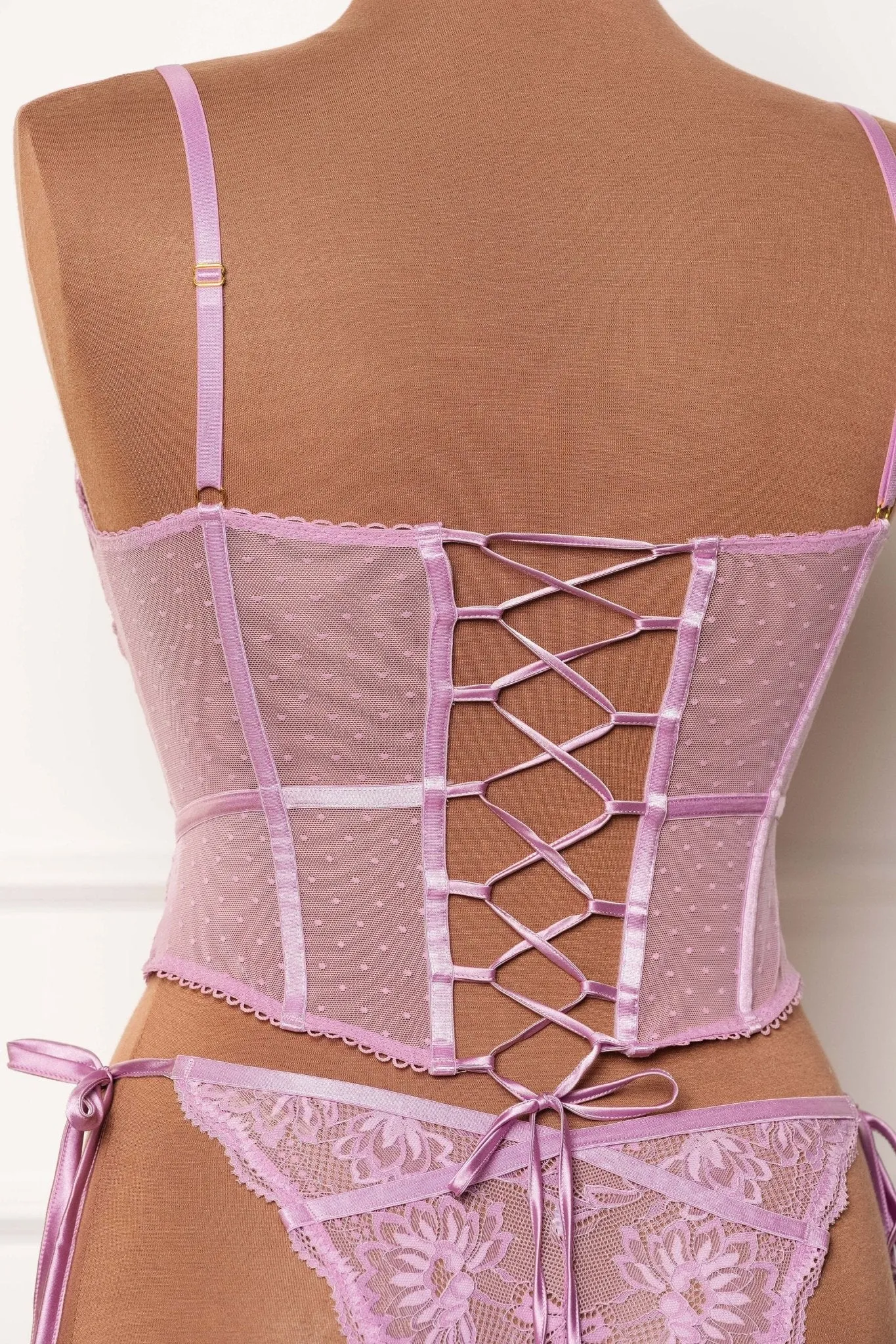Lace-Up Underwire Corset - Lilac