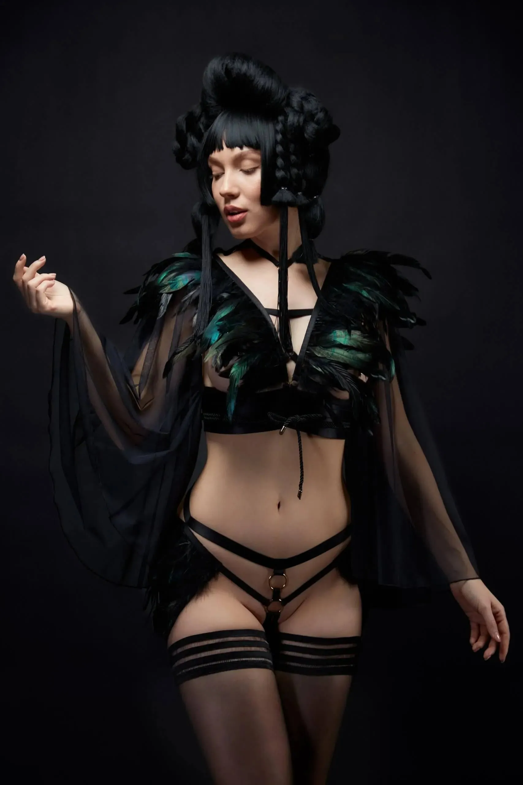 LINGERIE SET WITH HARNESSES MISTRESS