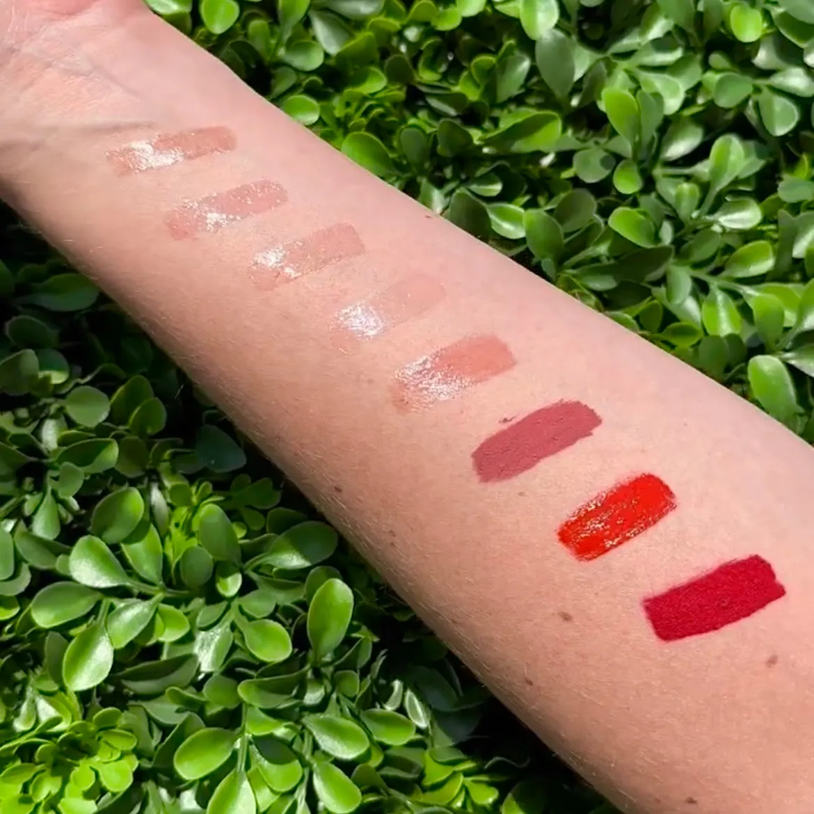 LIP ADDICTION 8 PIECE LIP GLOSS ASSORTED SET