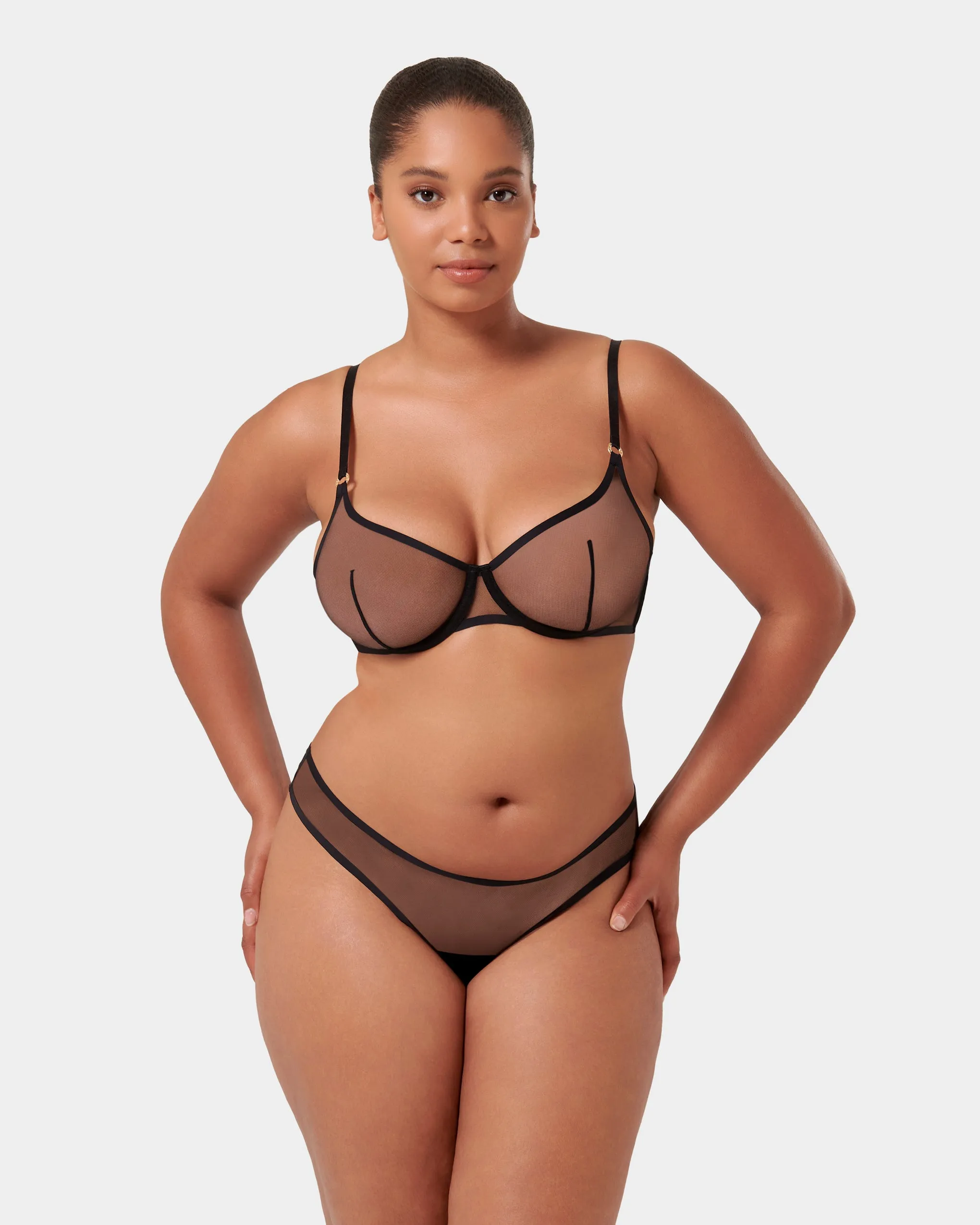 Naomi Thong Black