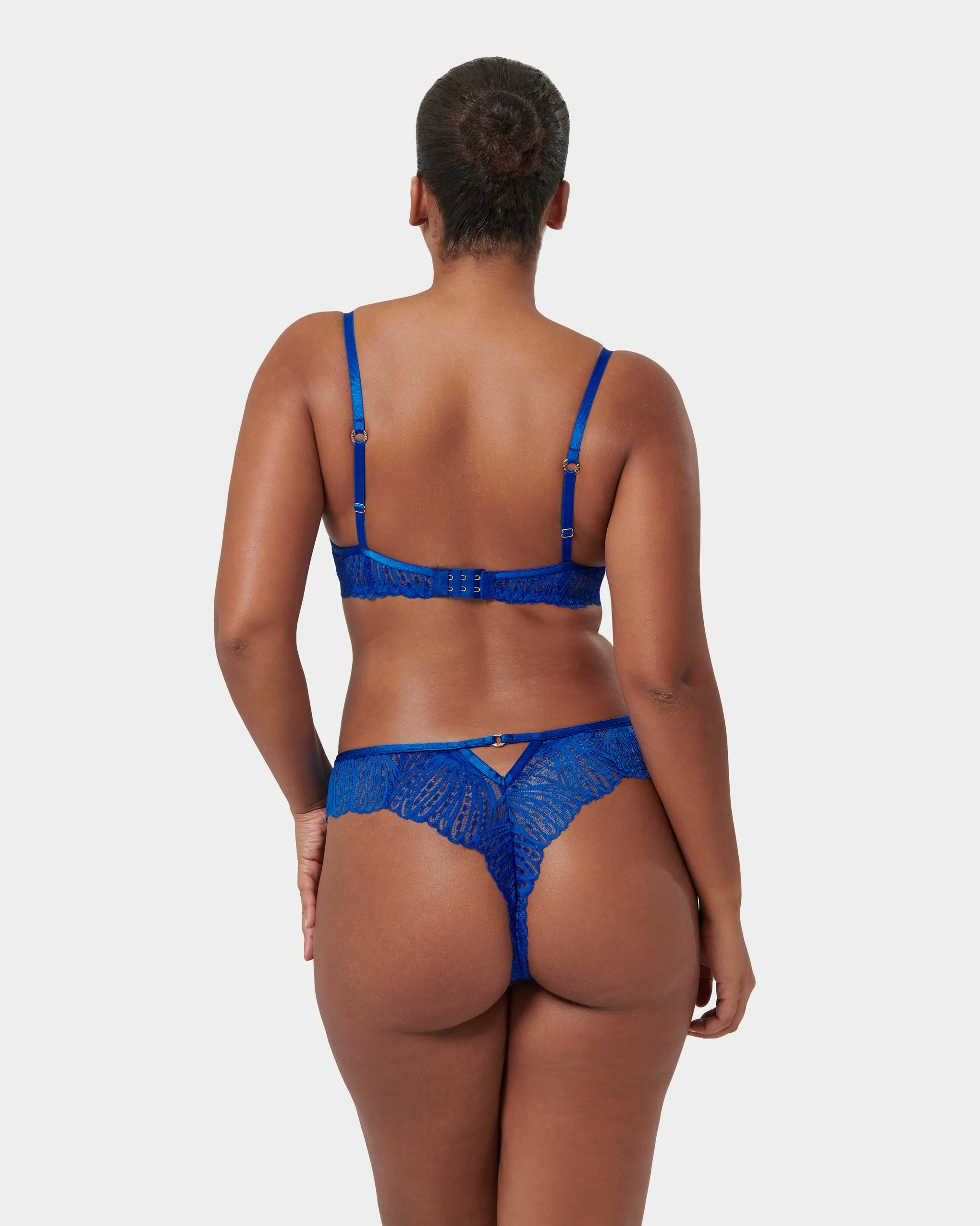Set: Peyton Egyptian Blue
