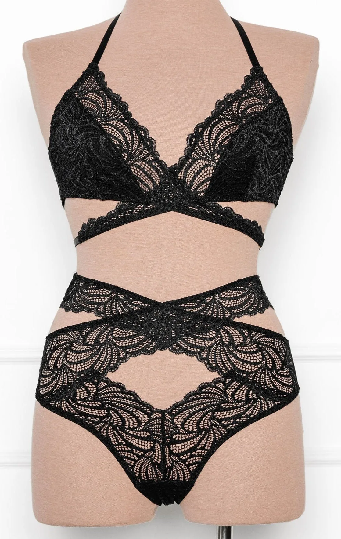 Strappy Wrap High Waist Panty - Black