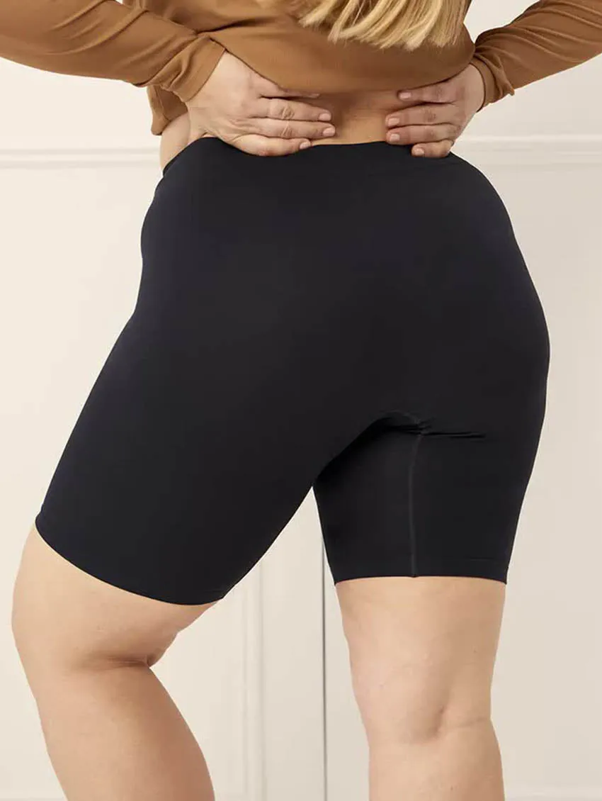 Thigh Society Regular Rise 9 Shorts